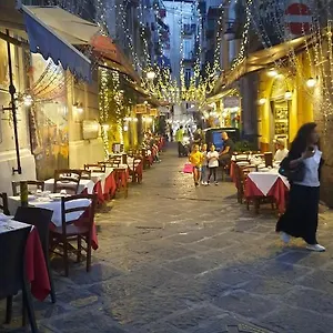 White Spagnoli , Nápoles Italia